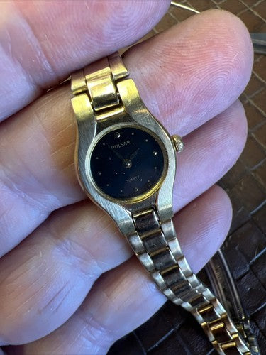 PULSAR By Seiko Gold Ladies Quartz Japan Y150 0A00 890941 Retro Watch Works Gr8