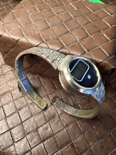 Vintage National Semiconductor WA Digital Watch Rare Item (tested/works)