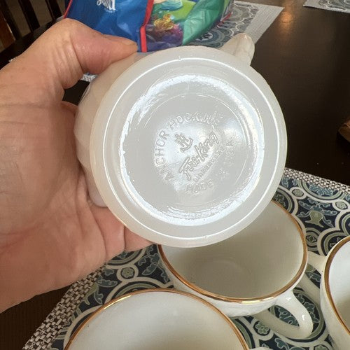 9pc Vintage Fire King Anchor Hocking Swirl Milk Glass Coffee Cup Gold Rim 2.7"