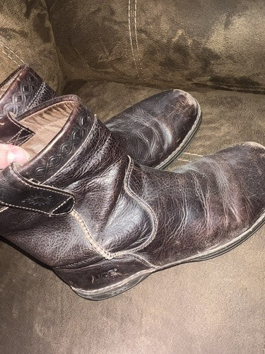 Men’s Leather UGG Boots Sz 9.5 Rugged Western Style Work Rated