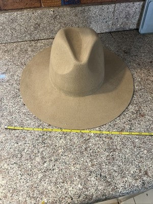 New ~ Gigi Pip Womens Wide Brim Fedora Hat Beige Australian Wool Felt  ~ Size 59