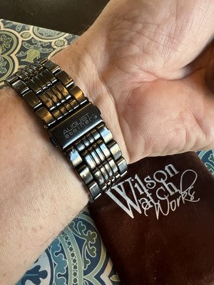 August Steiner Large Men’s Watch Full Links AS8088BK Excellent Condition B8