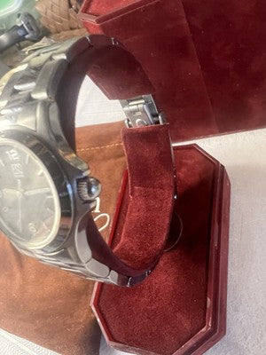ESQ Swiss Women E5100 Date Silver Tone Round 26mm  Watch Full Links B8