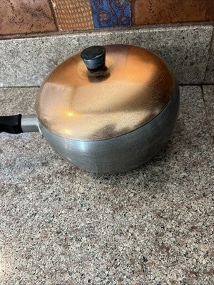 Vintage Wear-Ever 3.5 Quart Sauce Pan With Copper Lid 2103 - 1/2 Made in USA