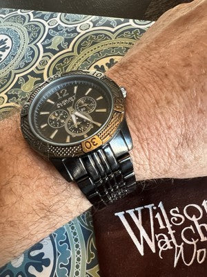 August Steiner Large Men’s Watch Full Links AS8088BK Excellent Condition B8