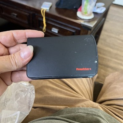 FRANKLIN TES-100 English-Spanish translator. (ref G 014)