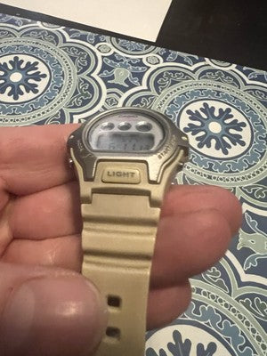 Vintage Casio Ladies Digital Watch LW-202H Resin Strap B6