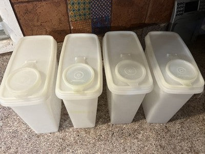 Tupperware Four Cereal Containers base 469-2 lid 470-2 flip cap 471-2