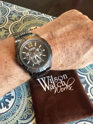 August Steiner Large Men’s Watch Full Links AS8088BK Excellent Condition B8