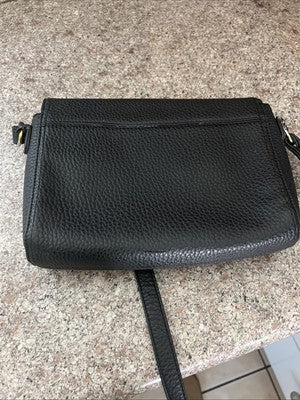 ADRIENNE VITTADINI- BLACK PEBBLED SHOULDER BAG-11”x8” Clean