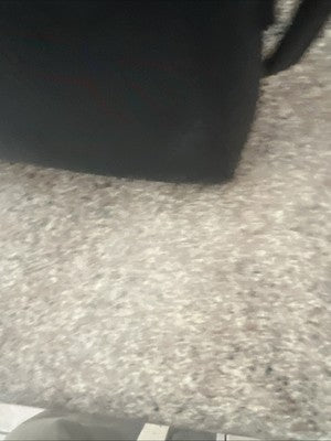 ADRIENNE VITTADINI- BLACK PEBBLED SHOULDER BAG-11”x8” Clean