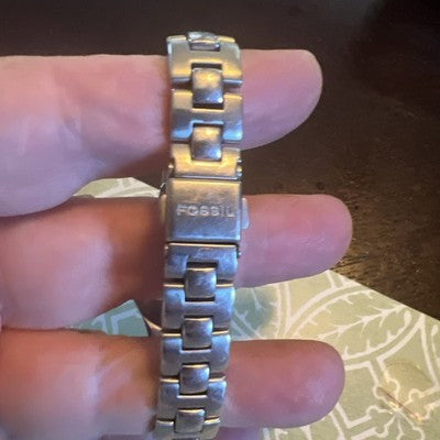 Fossil Blue AM-4026 Rhinestone Faceted Crystal Mother Of Pearl Face 10 ATM Watch