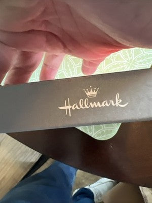 Hallmark Christmas Cards 16 cards 17 Envelopes