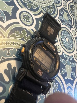 Hard to Find TIMEX Magnum 200 Diver Men’s Watch Functional. Rough Cosmetically