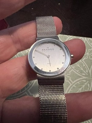 Skagen Oceanus 358sssd Wrist Watch for Women Dainty New Battery