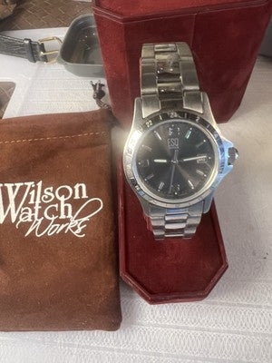 ESQ Swiss Women E5100 Date Silver Tone Round 26mm  Watch Full Links B8