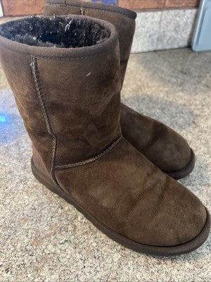 womens ugg boots size 8 brown