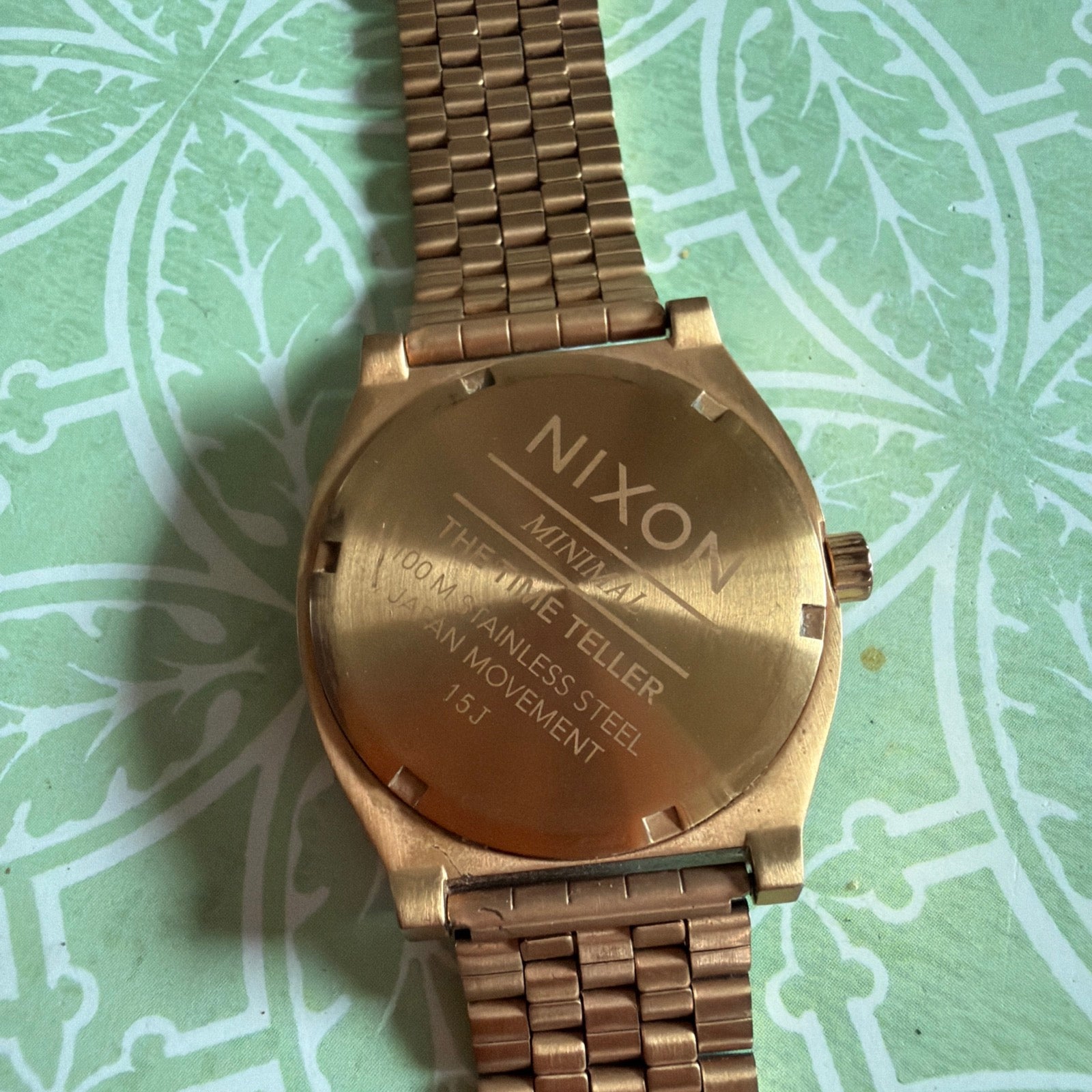 Nixon Timeteller gold tone champagne dial