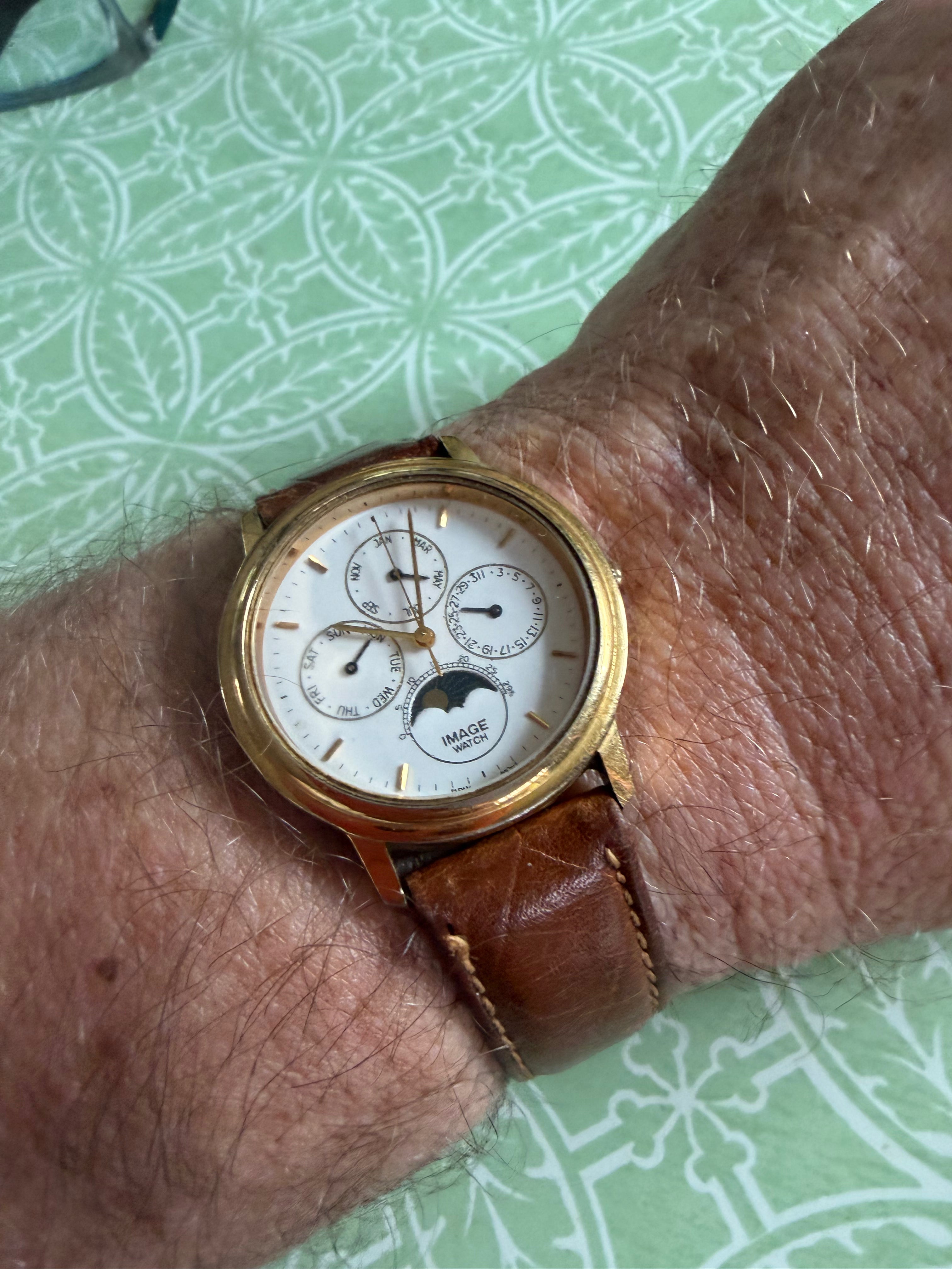Vintage Image Watch Moonphase Triple Calendar Gold Tone Quartz Dress Watch