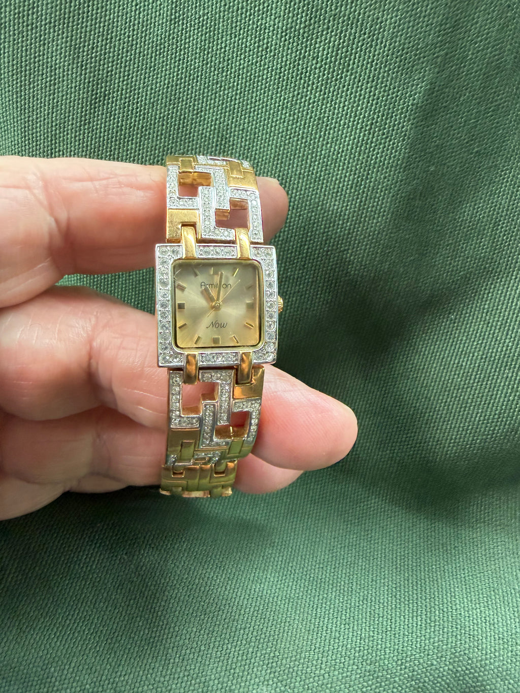 Vintage Ladies Armitron Gold Tone Crystal Accent Watch
