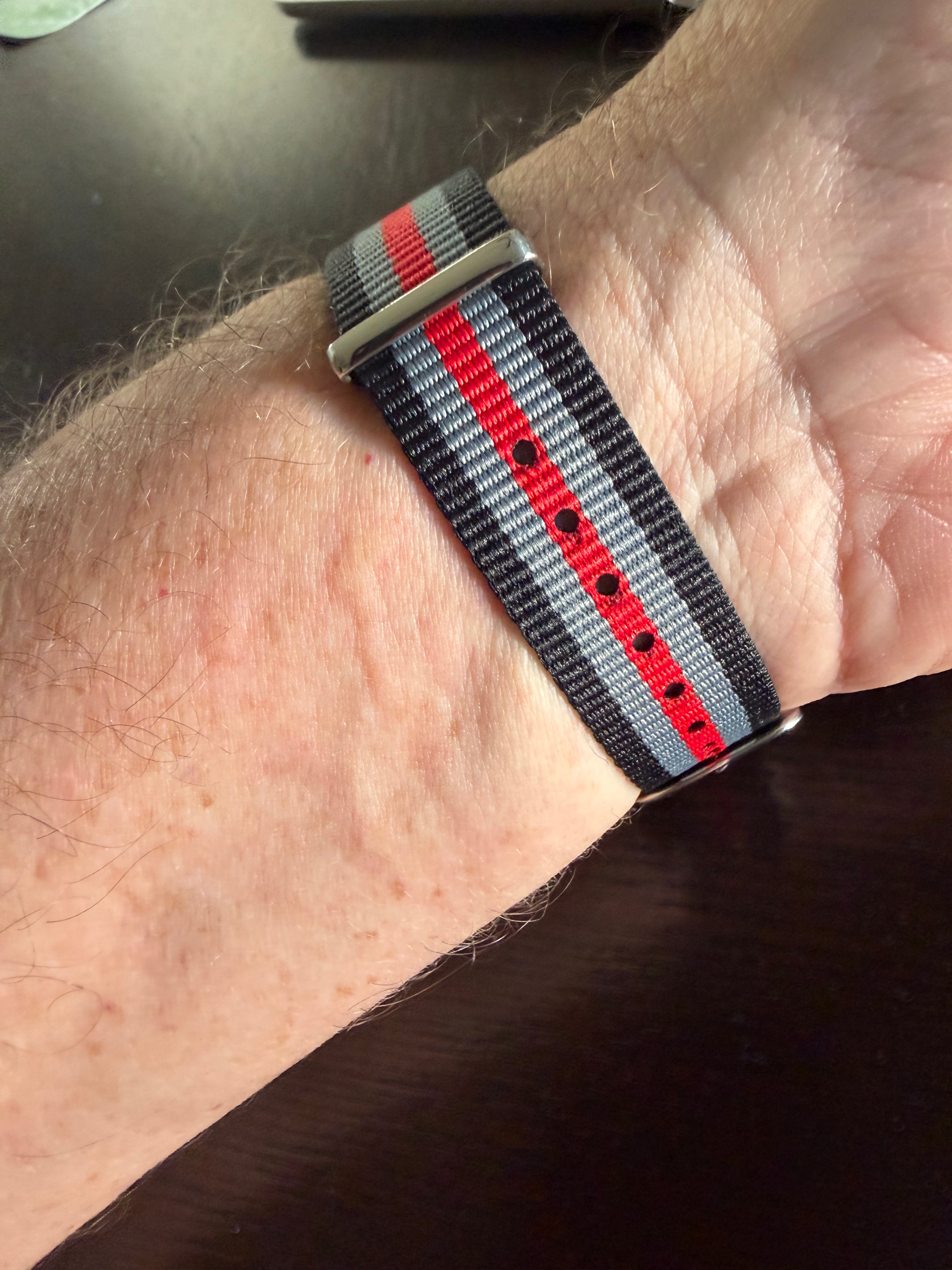 Vintage Wenger Swiss Military Swiss Made Field Watch red/gray/black nato