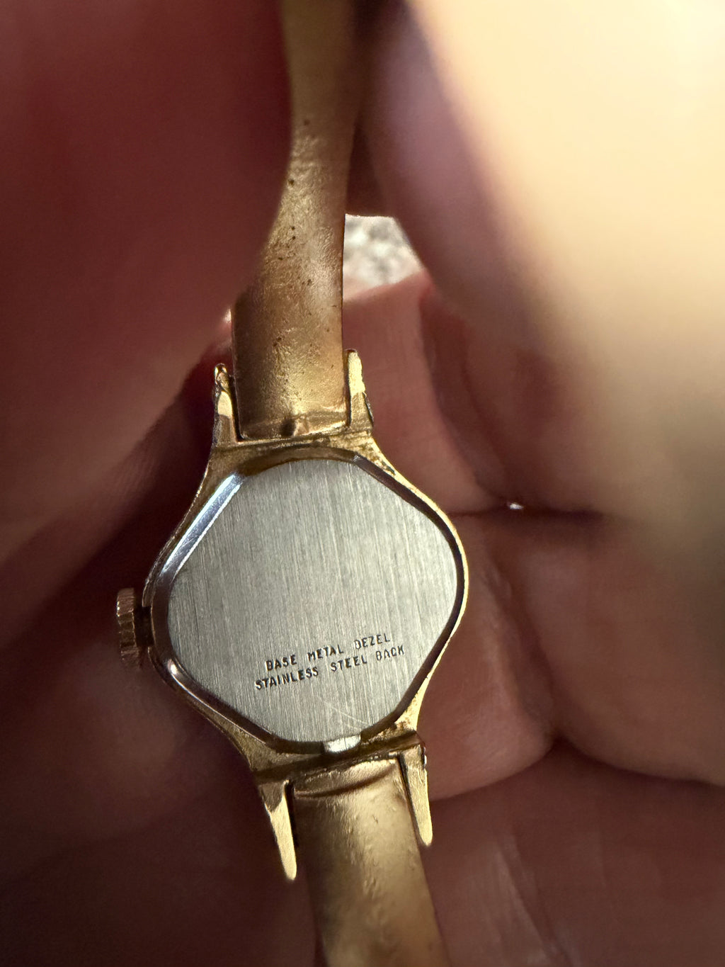 Timex Vintage Women’s mechanical Gold Tone Bangle Watch Petite Dress Watch