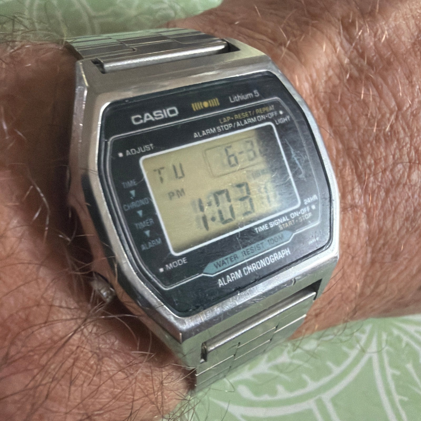 Vintage Casio H101 Marlin Module 106 Digital Watch 1980 Lithium 5 100M Alarm Chronograph Japan