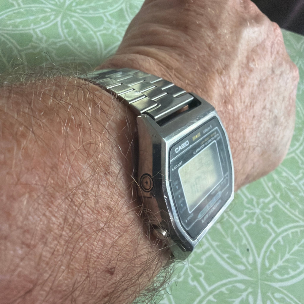 Vintage Casio H101 Marlin Module 106 Digital Watch 1980 Lithium 5 100M Alarm Chronograph Japan