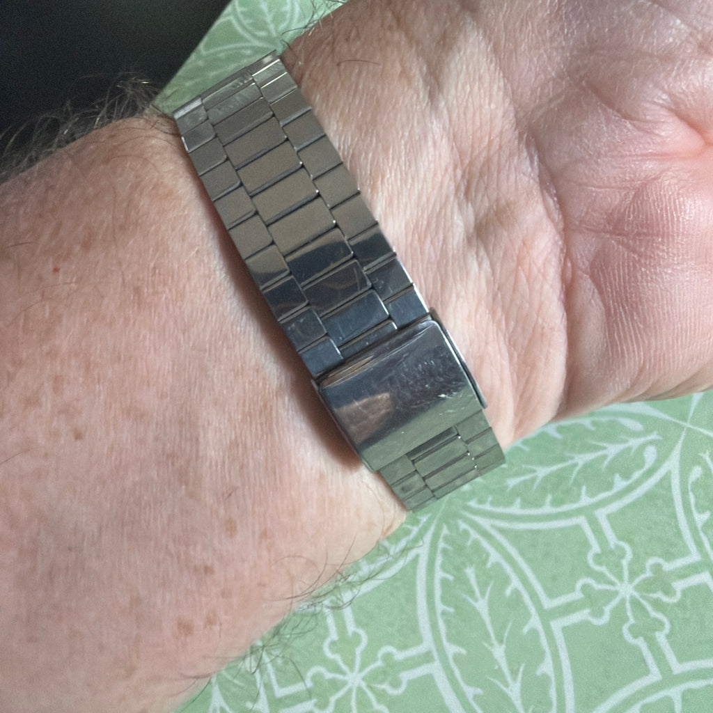 Vintage Casio H101 Marlin Module 106 Digital Watch 1980 Lithium 5 100M Alarm Chronograph Japan