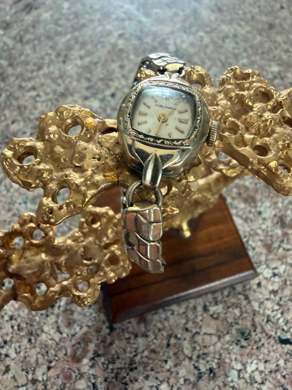 Vintage Waltham Ladies Manual Wind Bracelet Watch 10k RGF Cushion Case Mid Century Swiss