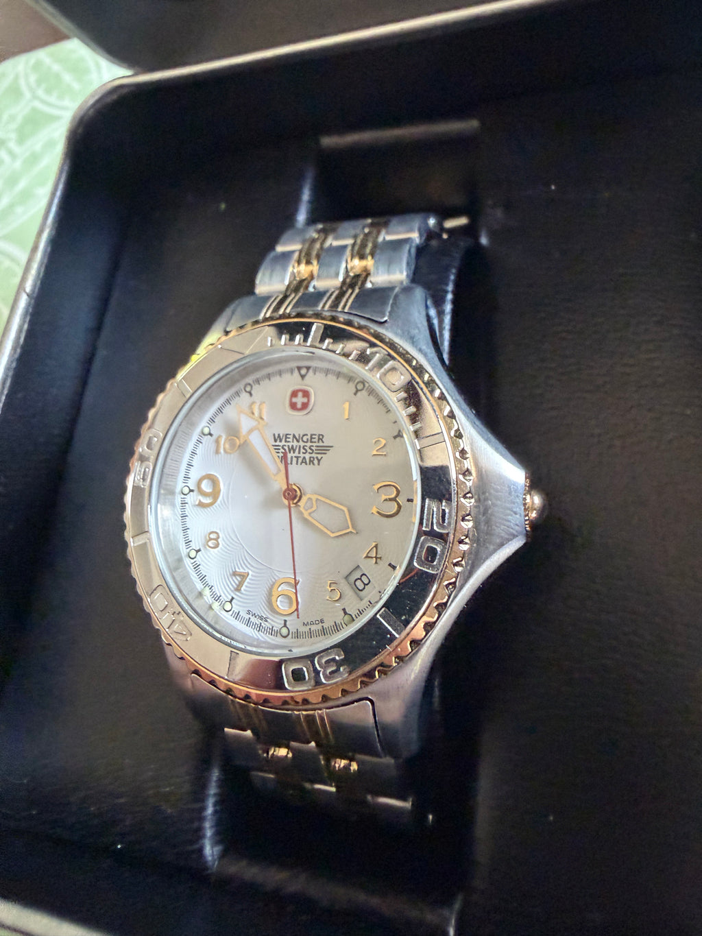 Wenger Swiss Military 79082 Swiss Quartz Two-Tone White Dial Date Watch w/ Box & Manual