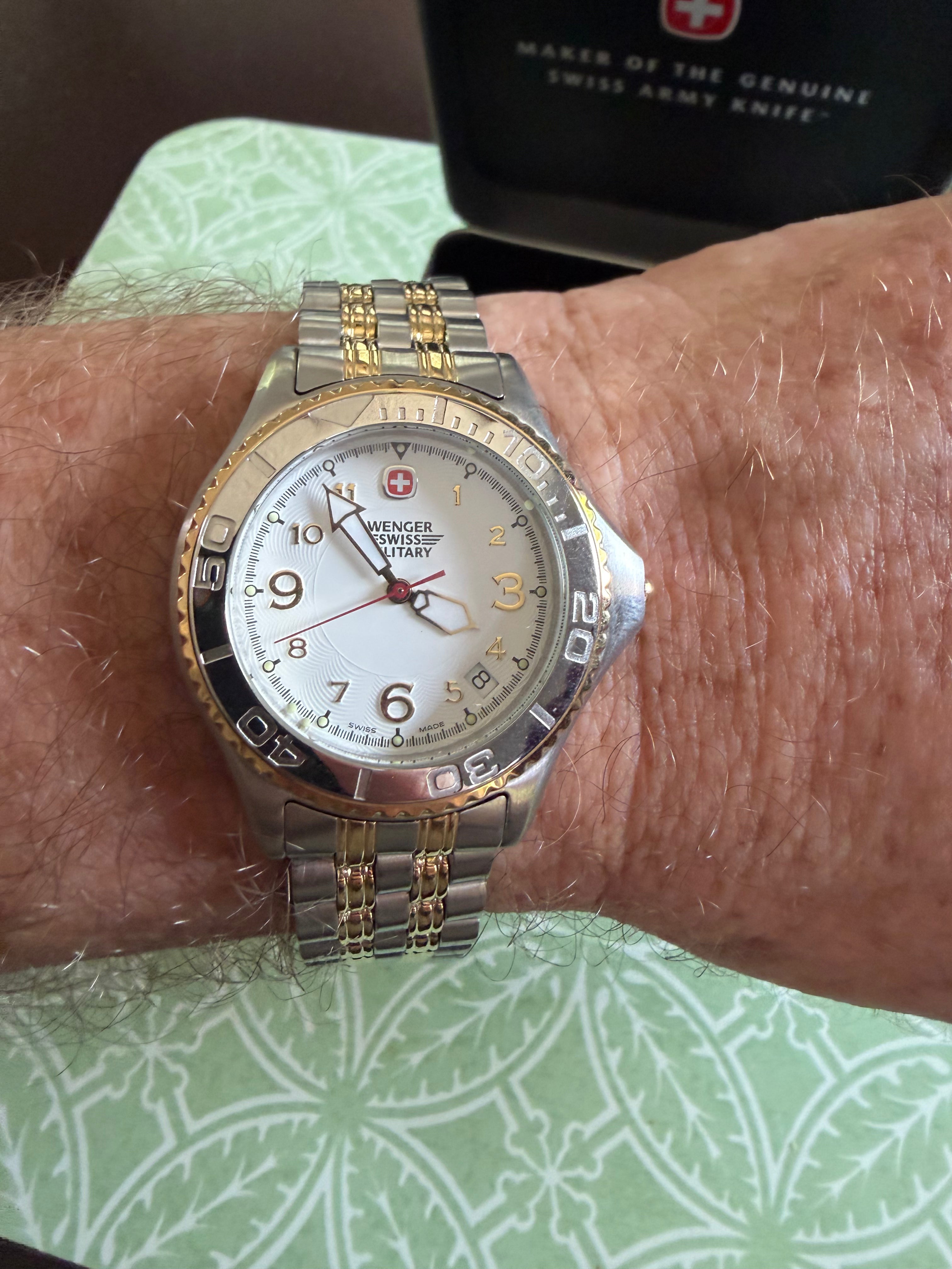 Wenger Swiss Military 79082 Swiss Quartz Two-Tone White Dial Date Watch w/ Box & Manual