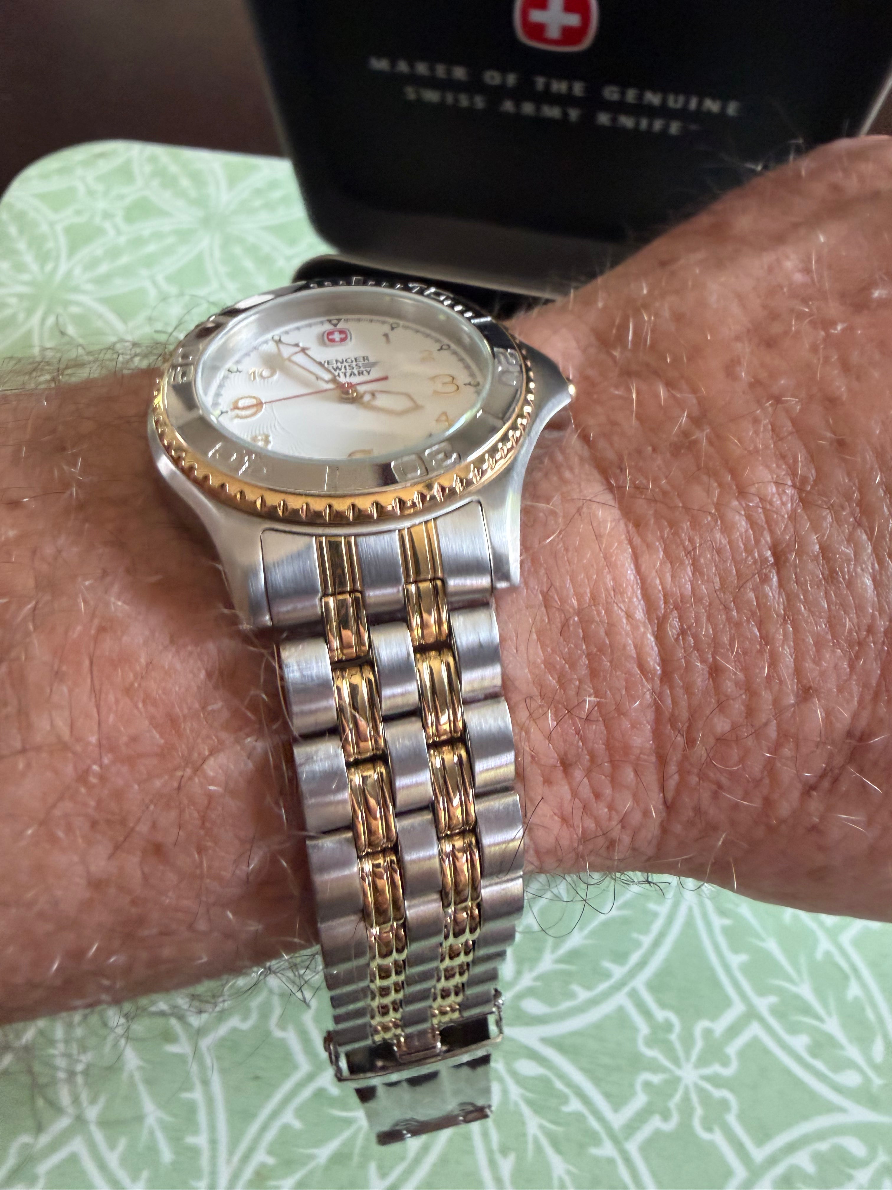 Wenger Swiss Military 79082 Swiss Quartz Two-Tone White Dial Date Watch w/ Box & Manual