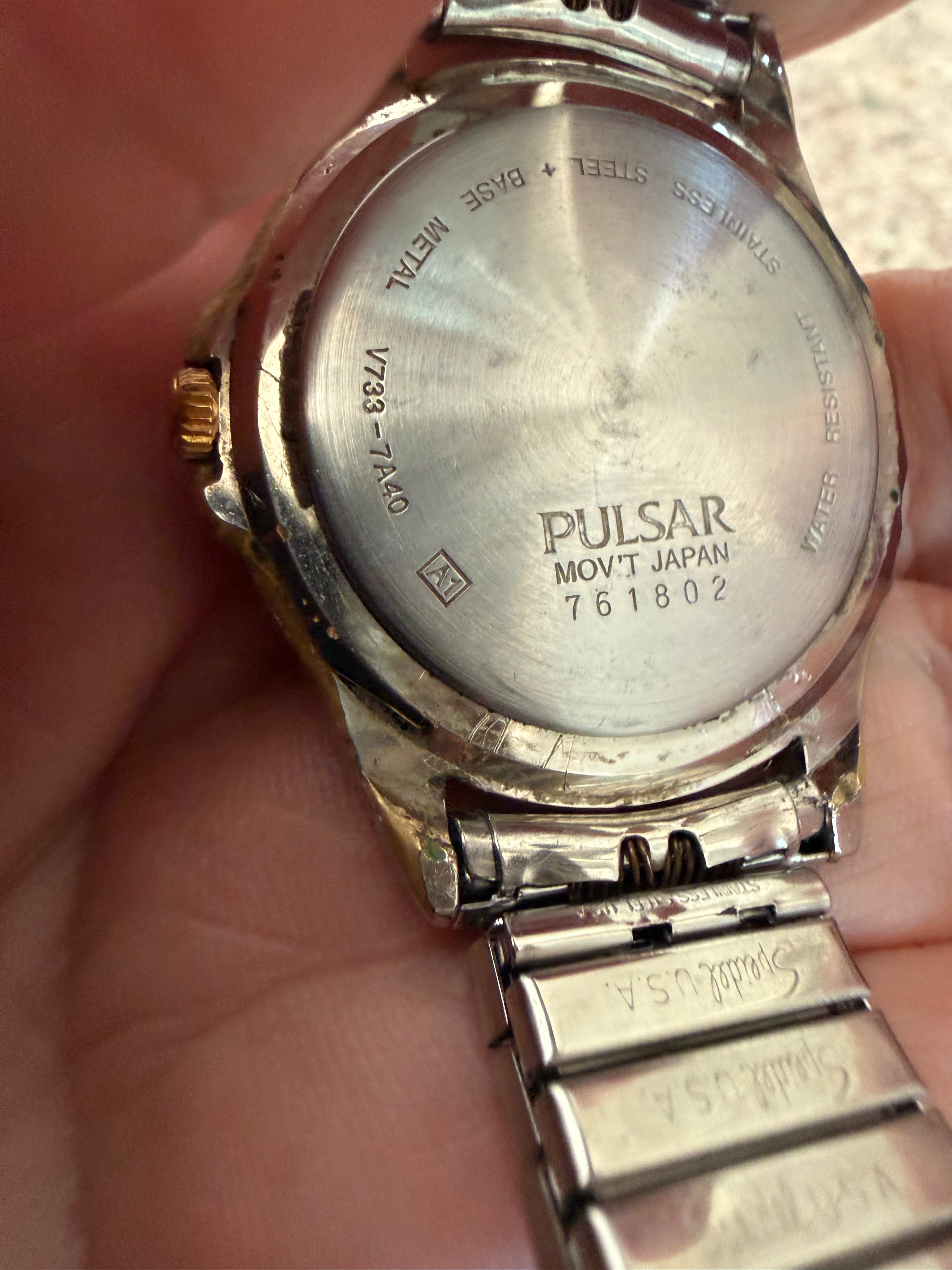 Vintage Pulsar V733-7A40 Quartz Day Date Blue Dial Stretch Band Men’s Watch