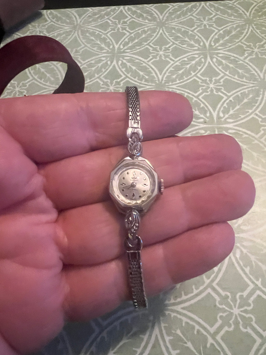 Ladies vintage Waltham dainty Mechanical Watch