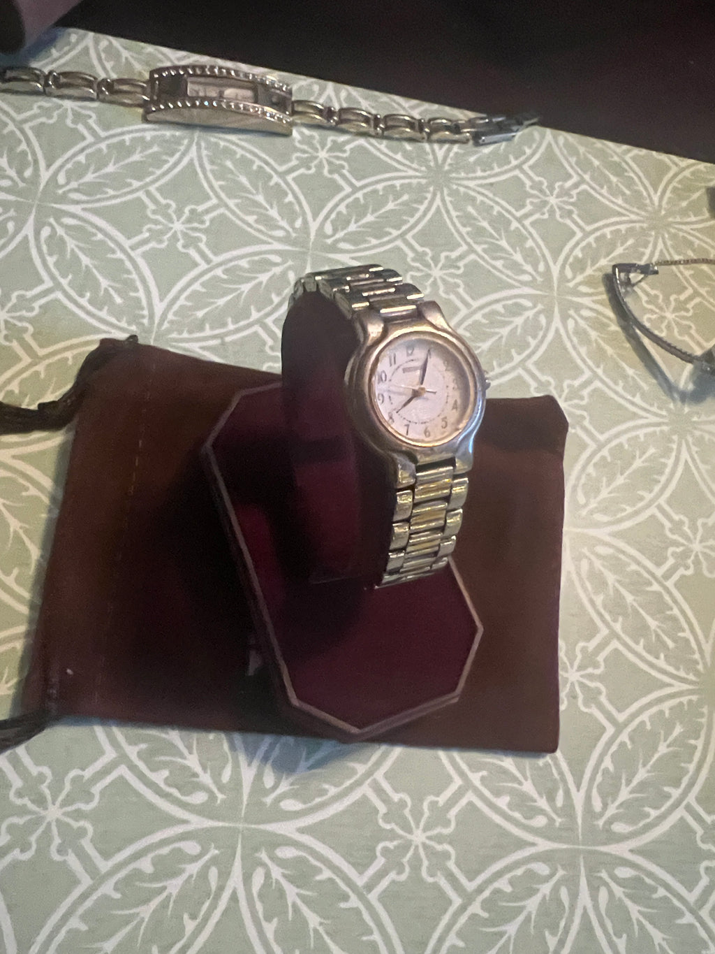 Ladies Seiko vintage dainty two-tone watch