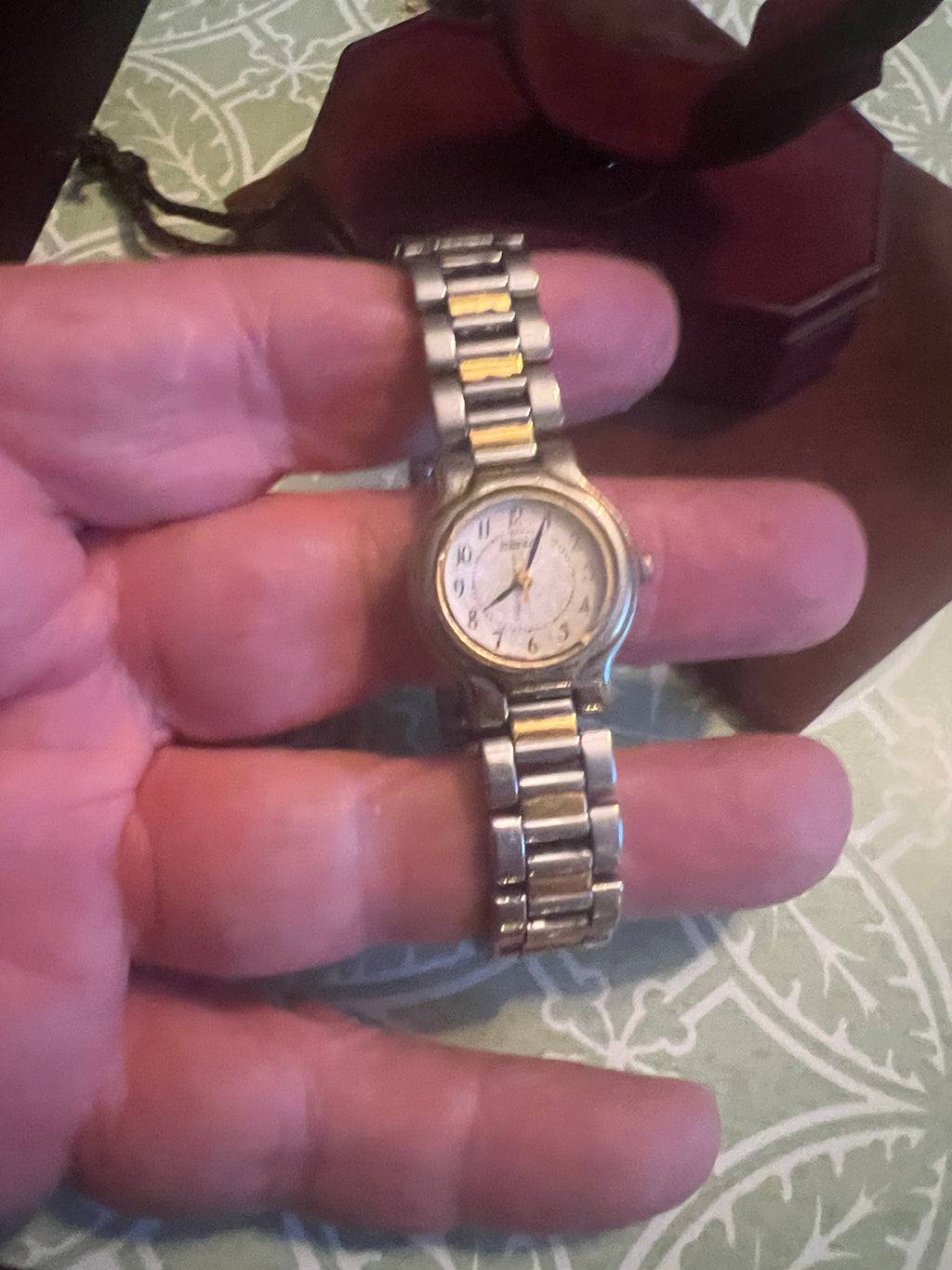 Ladies Seiko vintage dainty two-tone watch