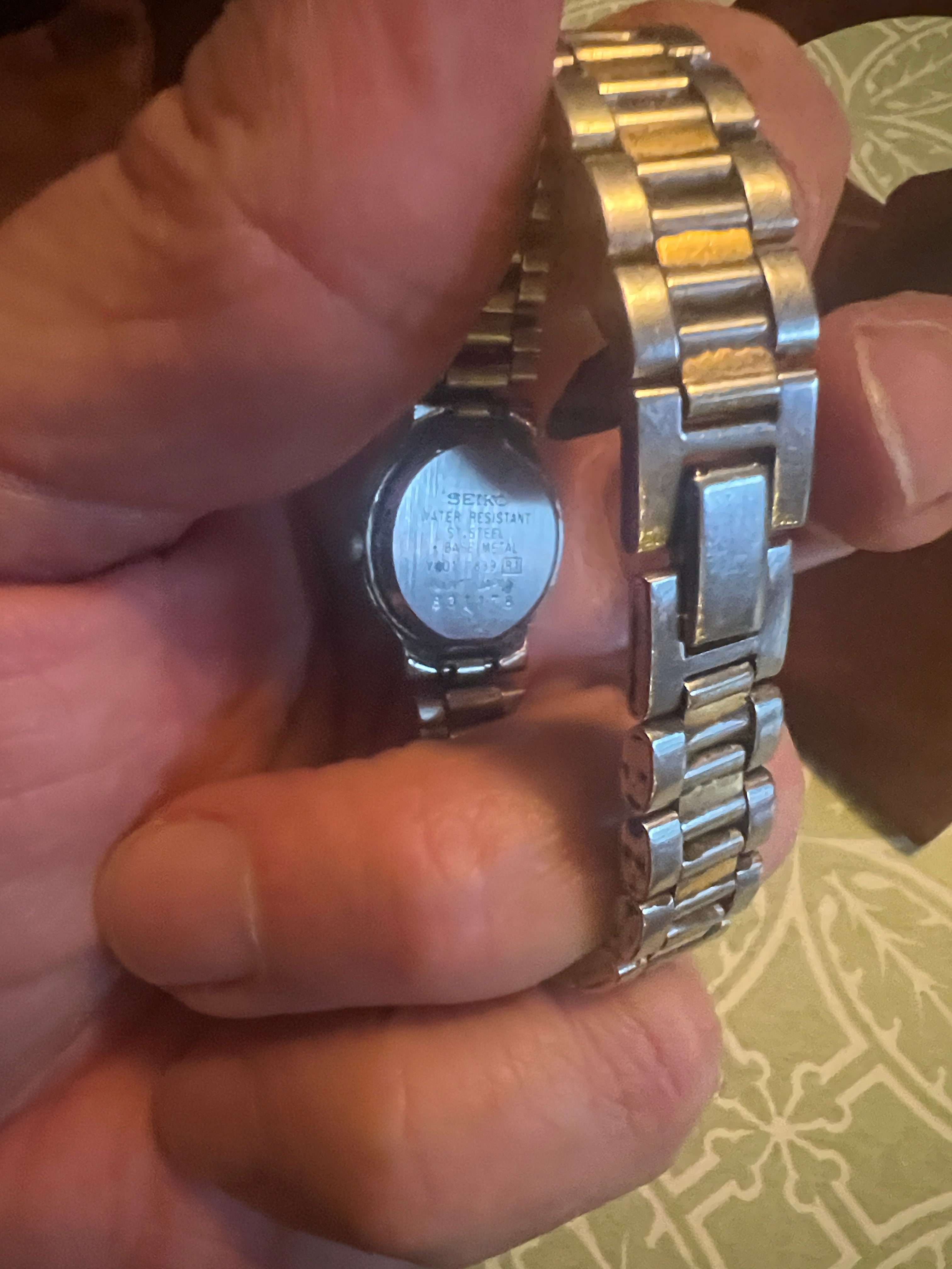 Ladies Seiko vintage dainty two-tone watch