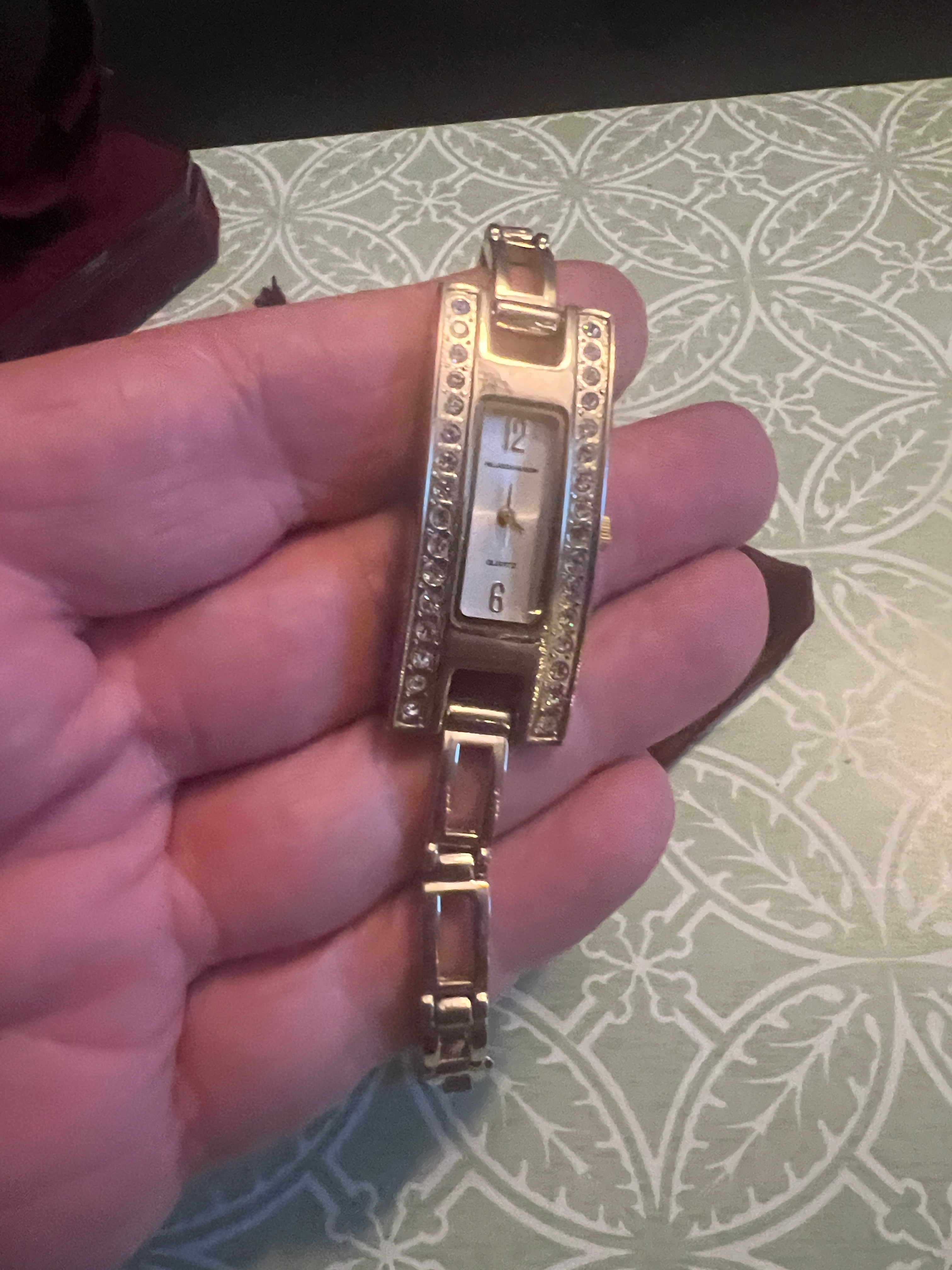 Vintage Hillard & Hanson crystal accent cocktail watch