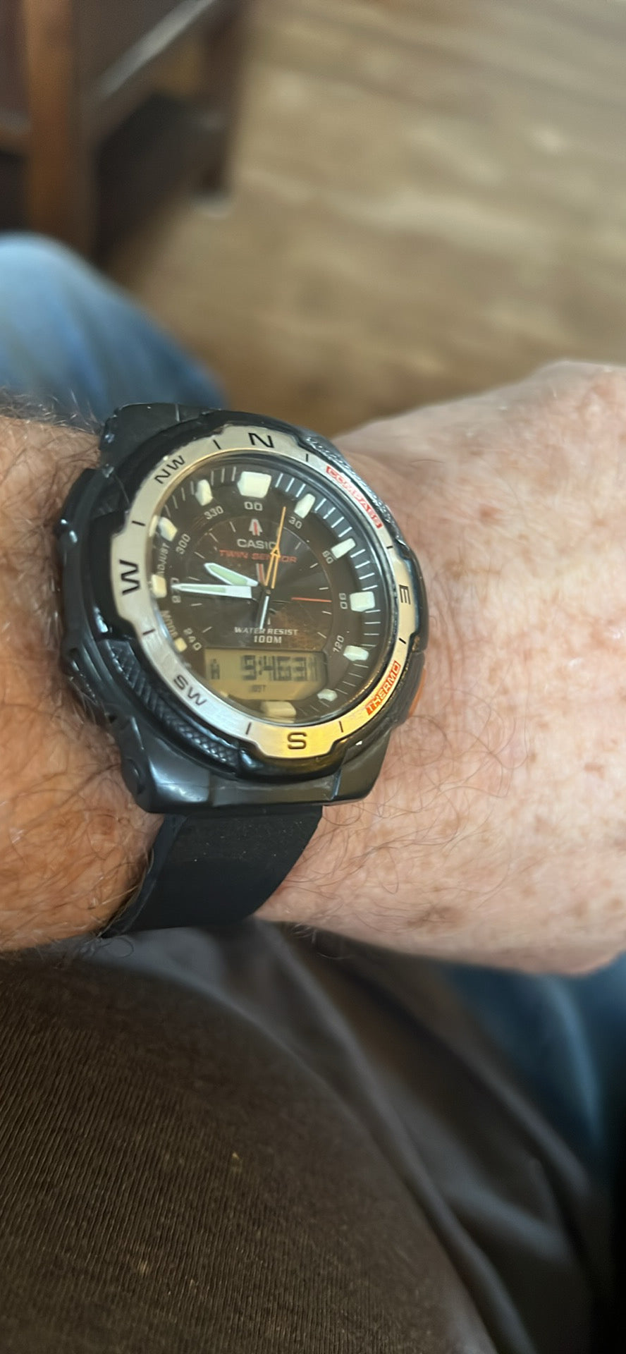 Casio Twin Sensor Compass Men's Watch SGW-500H World Time 10 Bar Watch