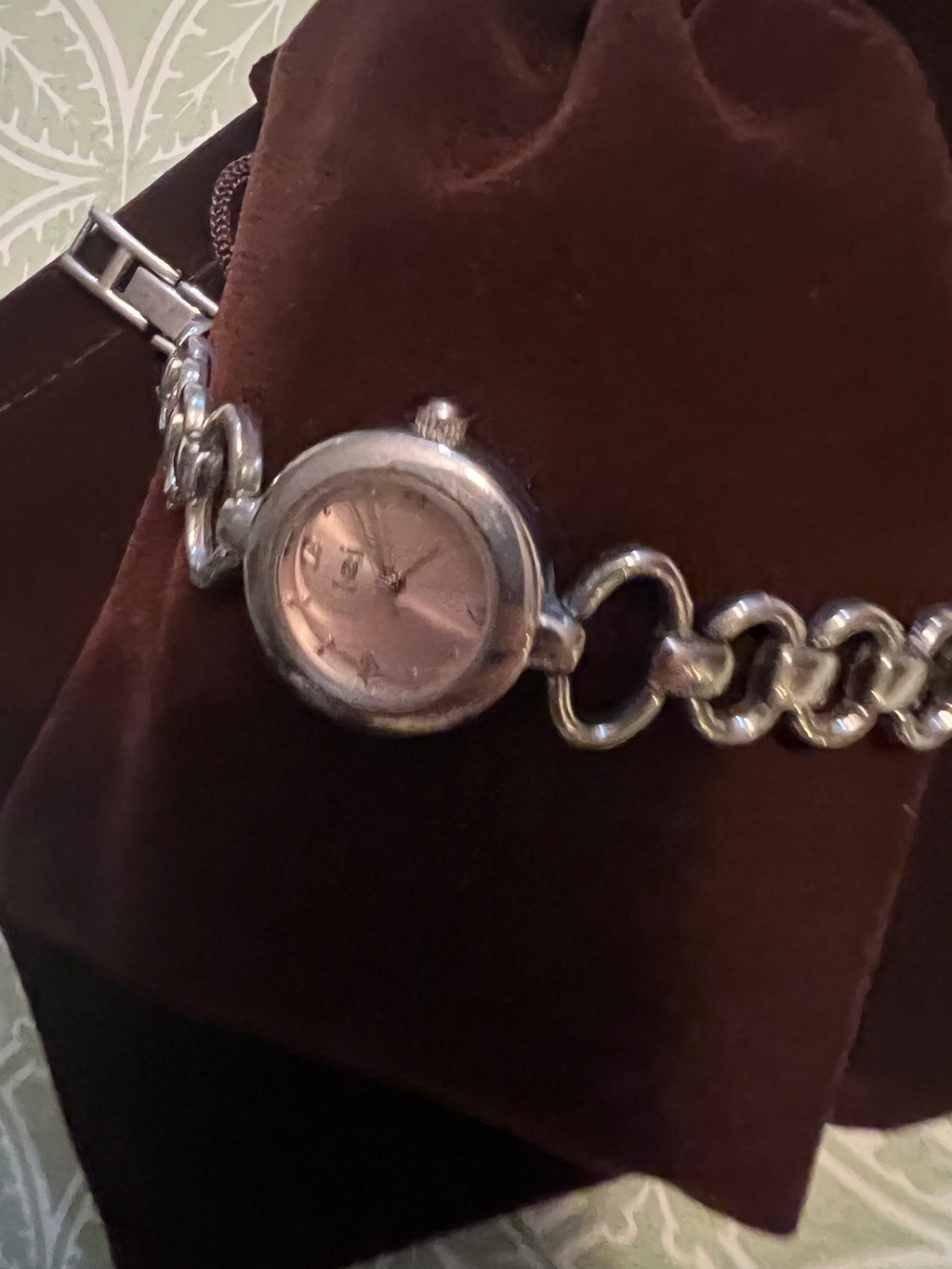 90’s LEI dainty ladies watch. Silver tone, pink dial, new battery, gasket, and gift pouch