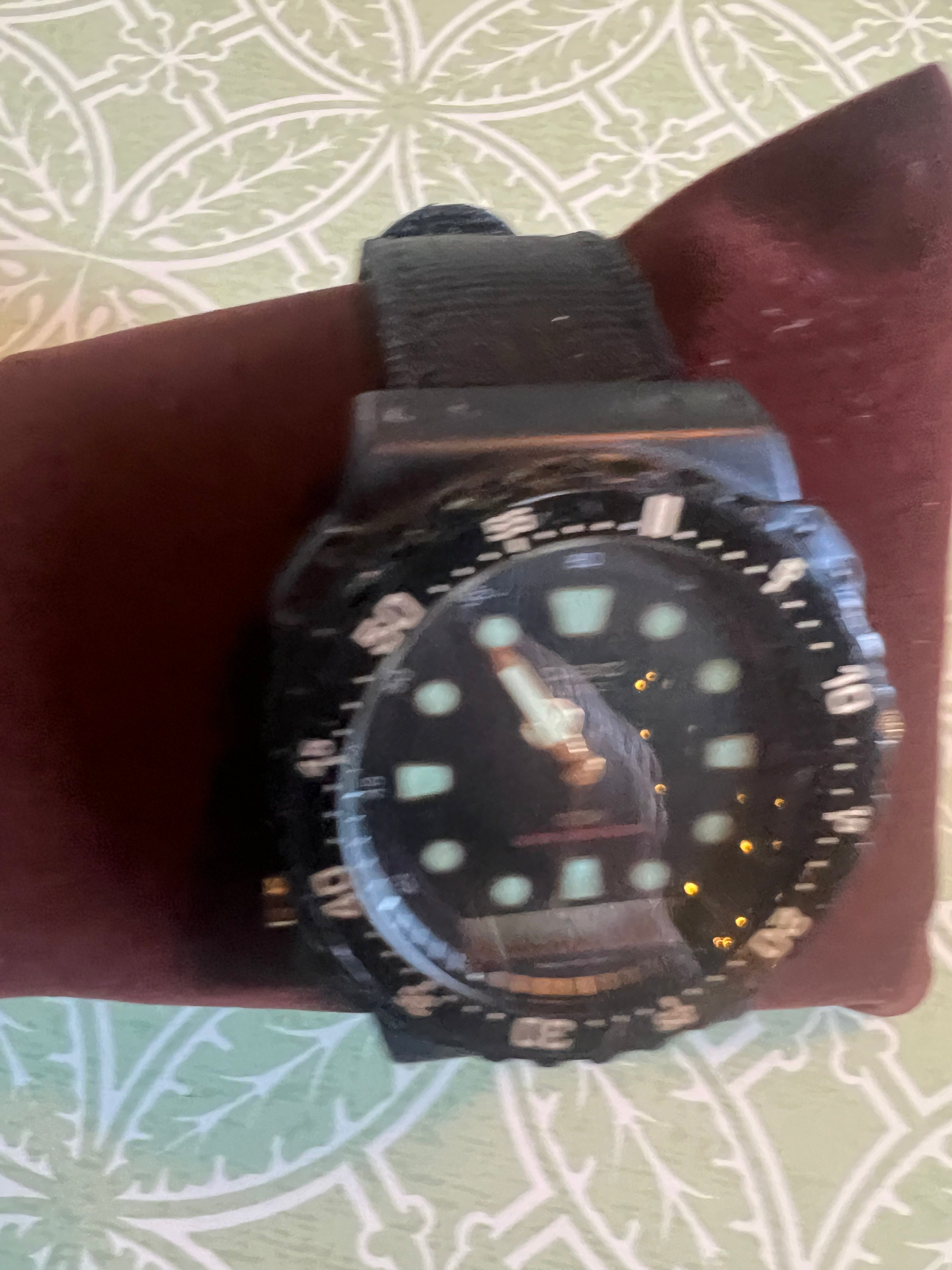 Casio AQ-100W Black 100m Water Resistant Shock-Resistant Quartz Wristwatch