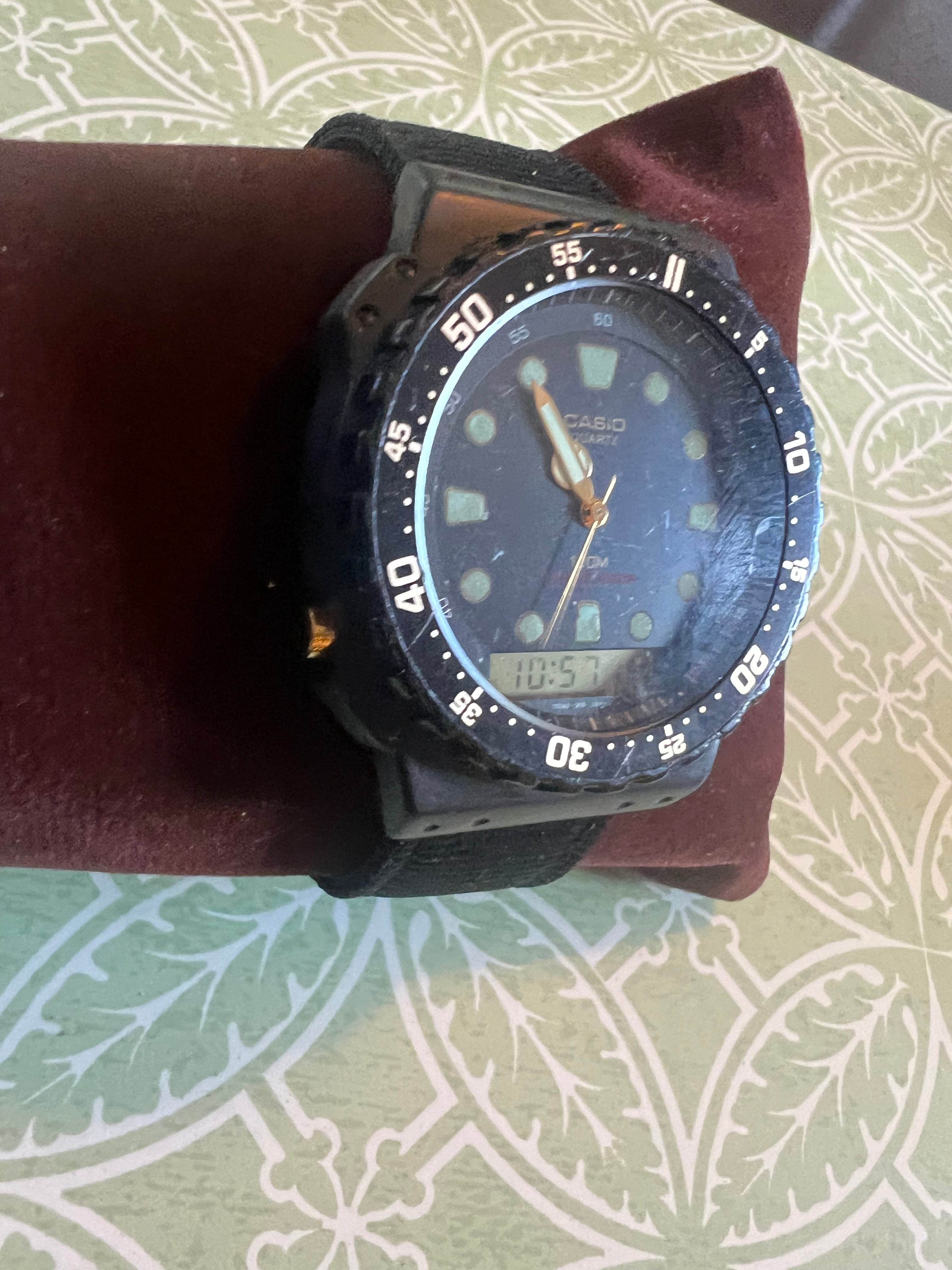 Casio AQ-100W Black 100m Water Resistant Shock-Resistant Quartz Wristwatch