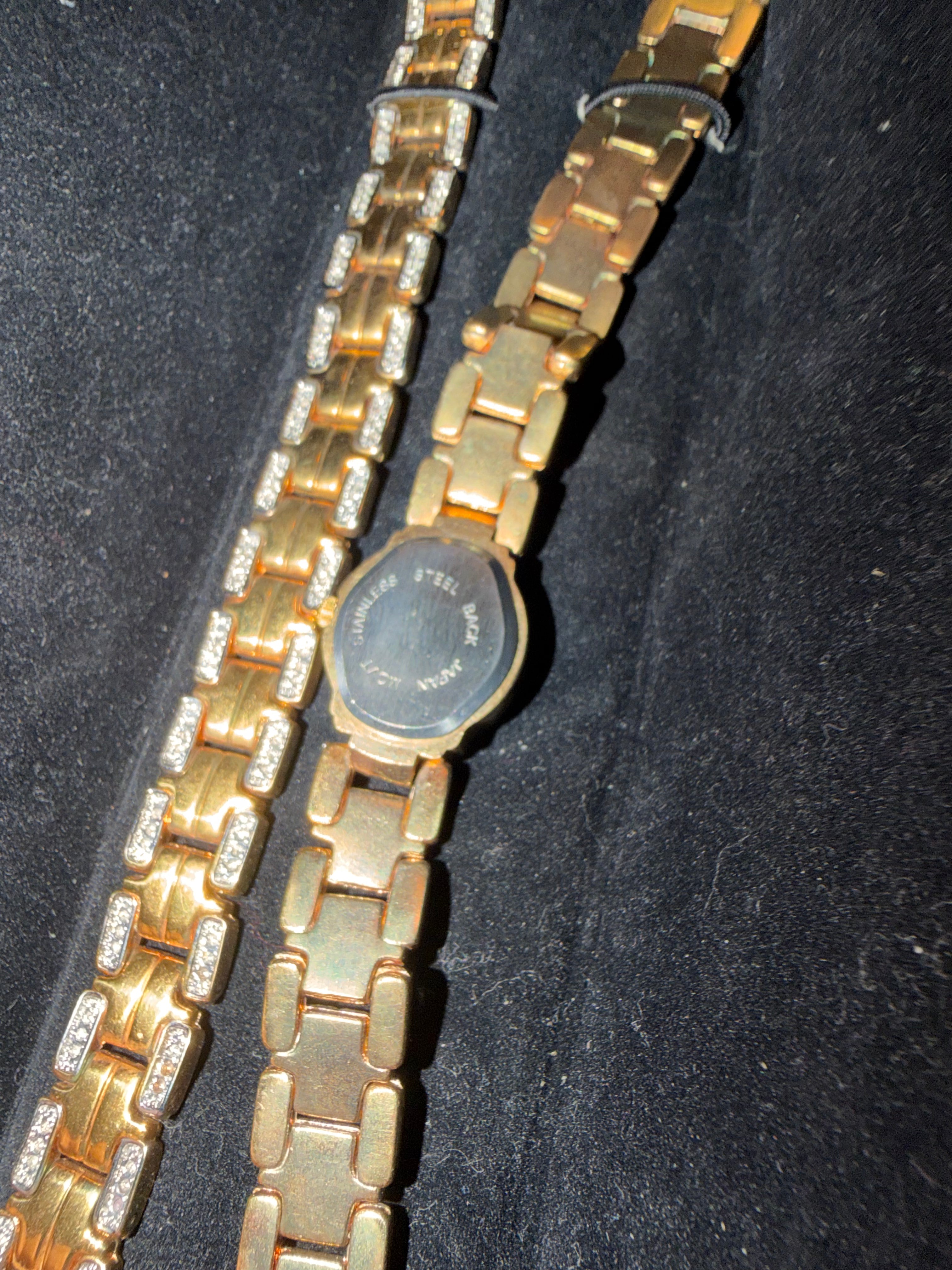 Vintage Nouvelle Ladies Gold Tone Quartz Watch – Crystal Accent Bracelet – New Battery