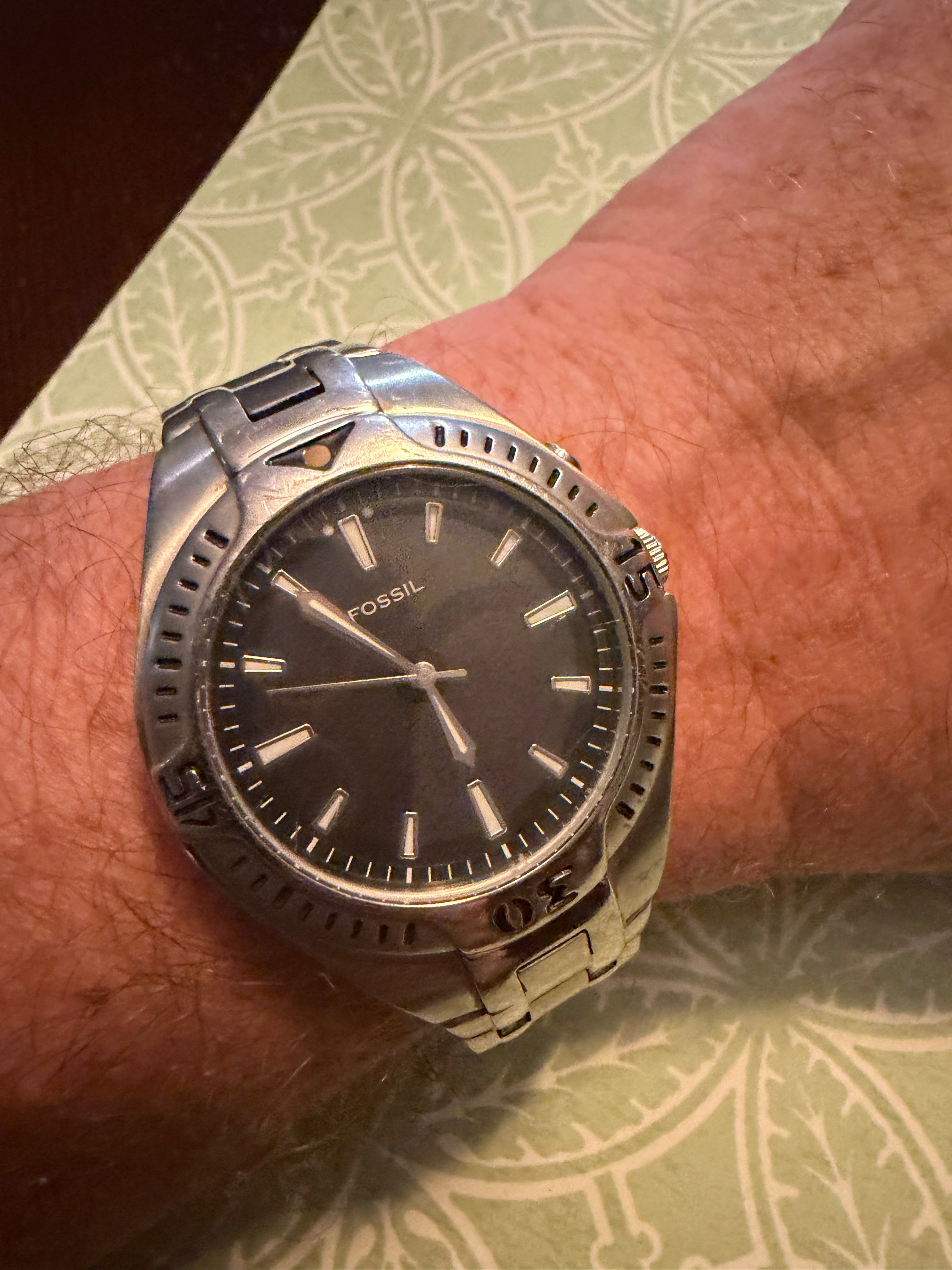 Fossil Blue Men’s 100M Quartz Watch – Stainless Steel – New Battery – Running