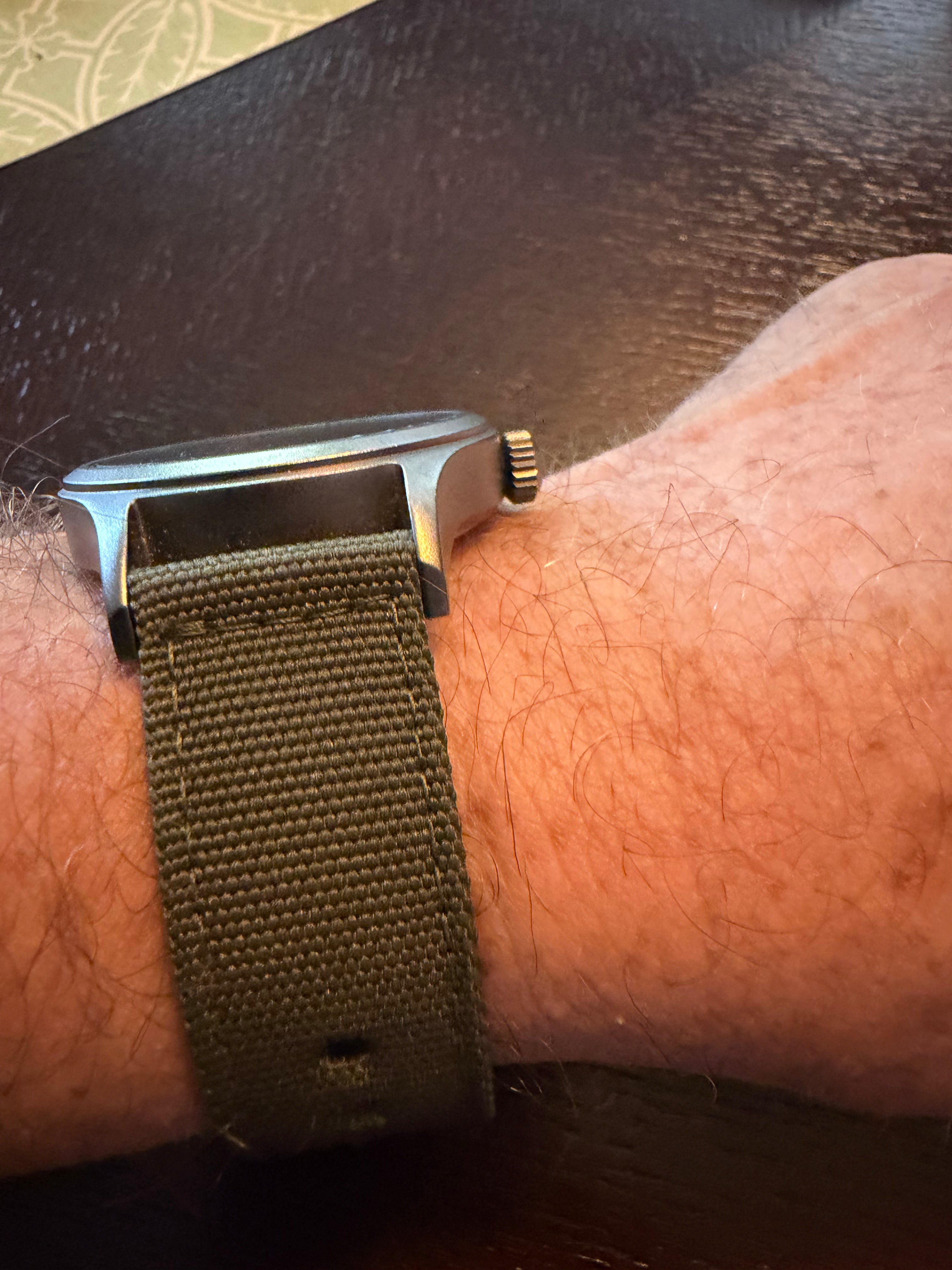 Timex Expedition Scout T49961 40mm Indiglo Field Watch Gray Case Olive Strap