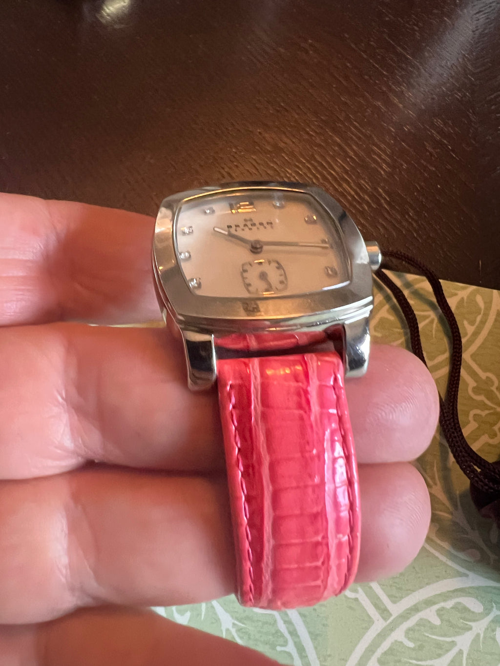 Skagen made in Denmark Ladies watch MOP dial new battery