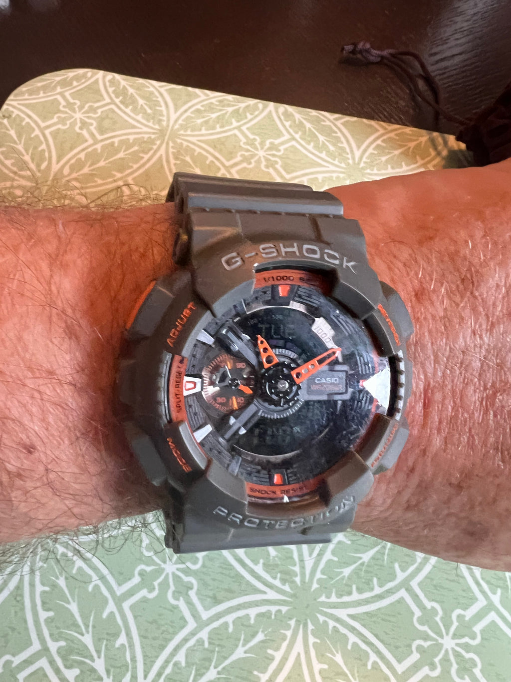 Casio G-shock GA-110GB like new new battery