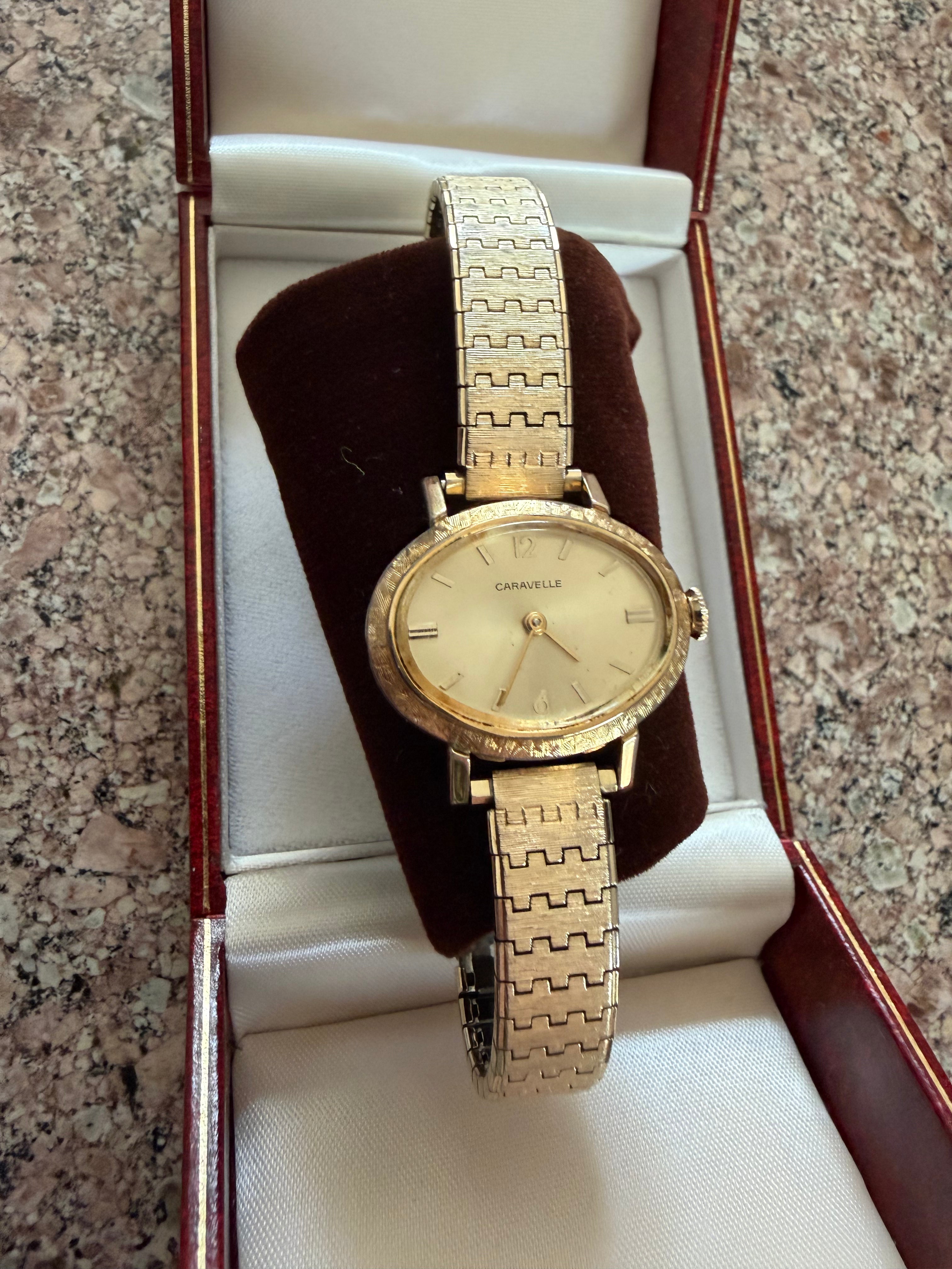 Vintage 1974 Caravelle by Bulova Ladies Hand-Wind Mechanical Dress Watch Gold Tone