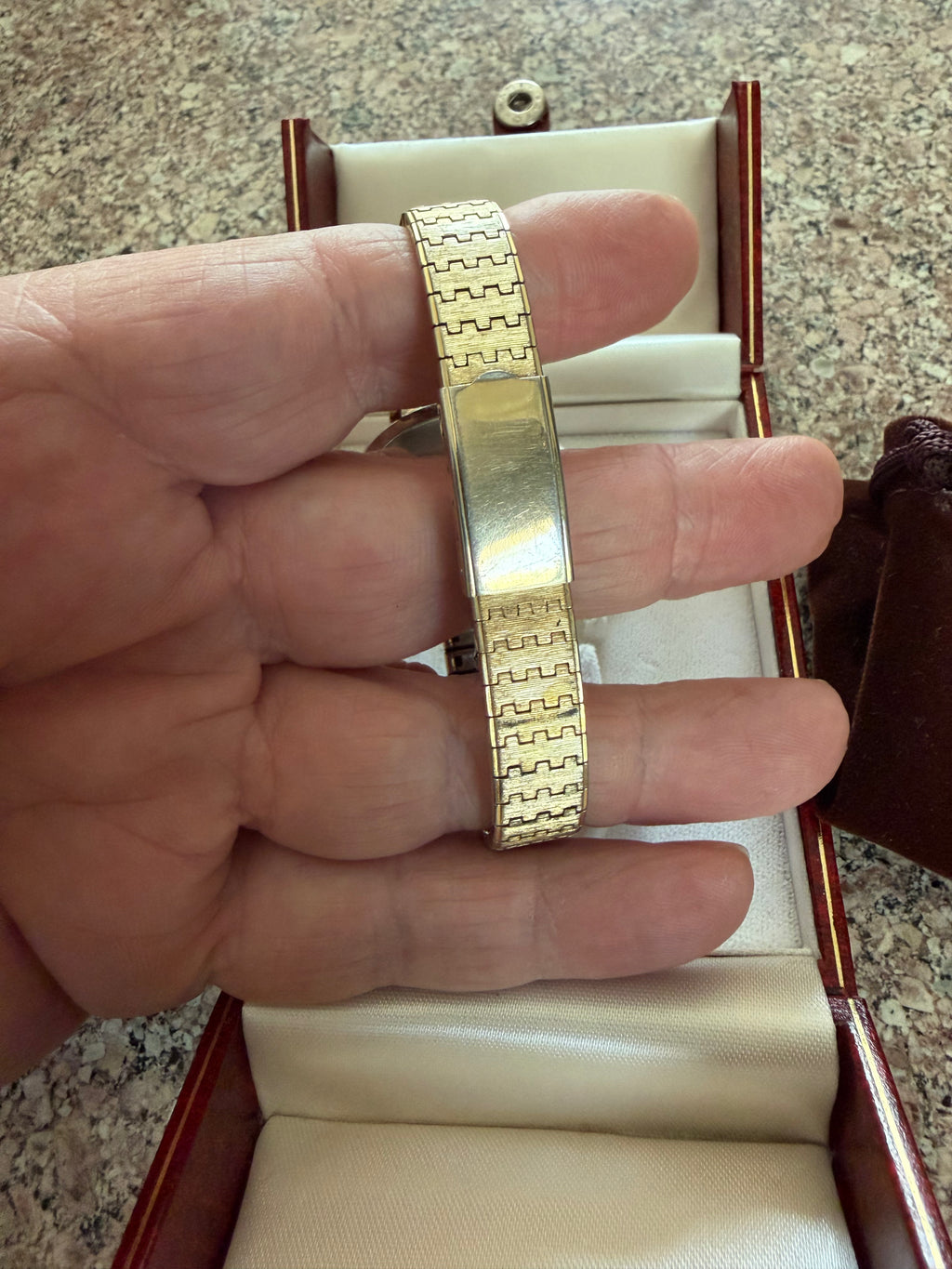 Vintage 1974 Caravelle by Bulova Ladies Hand-Wind Mechanical Dress Watch Gold Tone